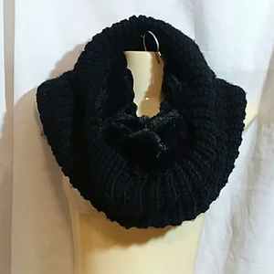 Bass Womens Black Knit Scarf Faux Fur Lining Infinity Cowl Neck